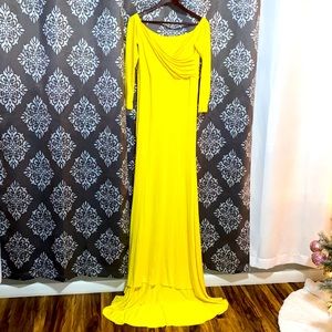 Maternity Spring yellow sleeve dress with train size: Large